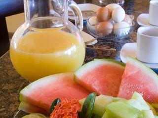 The Morning Breakfast Bar