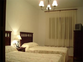 Toledano Puerta Bedroom