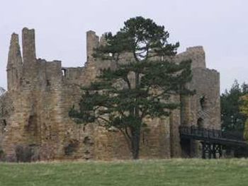 Dirleton Castle