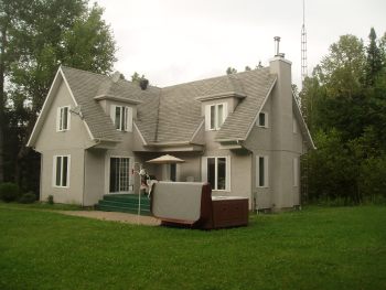 Quebec vacation chalet rental home