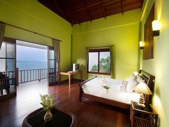 Best View villa bedroom