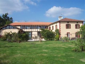 Midi Pyrenees Holiday gite and B&B