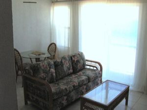 One bed lounge diner