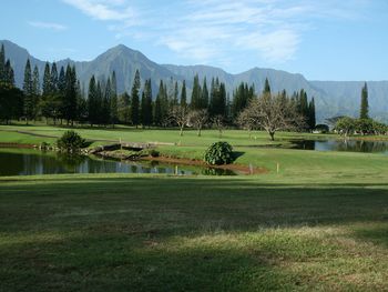 Makai golf course with path