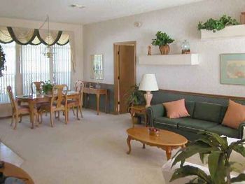 Lounge and dining area