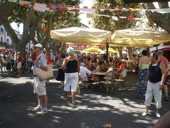 The main square in Serignan