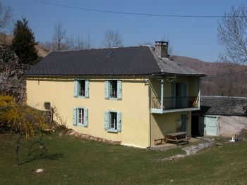 Seix 3 bed roomed gite in the Midi-Pyrenees