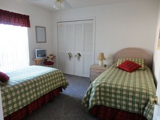 Twin Bedroom