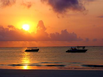 diani beach sunrise