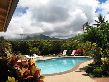 View Pool side w/Mt Olomana 