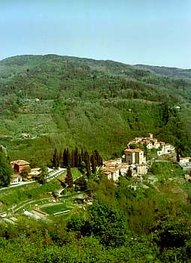 On right,thevillagePietrabuona