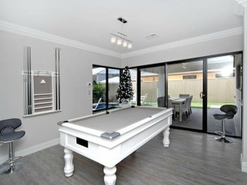 Rupara Star pool table