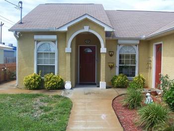 Eliza's place (Bungalow) spacious holiday villa