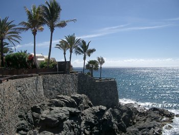 Playa del Águila villa on ledge180 degree panoramic views,